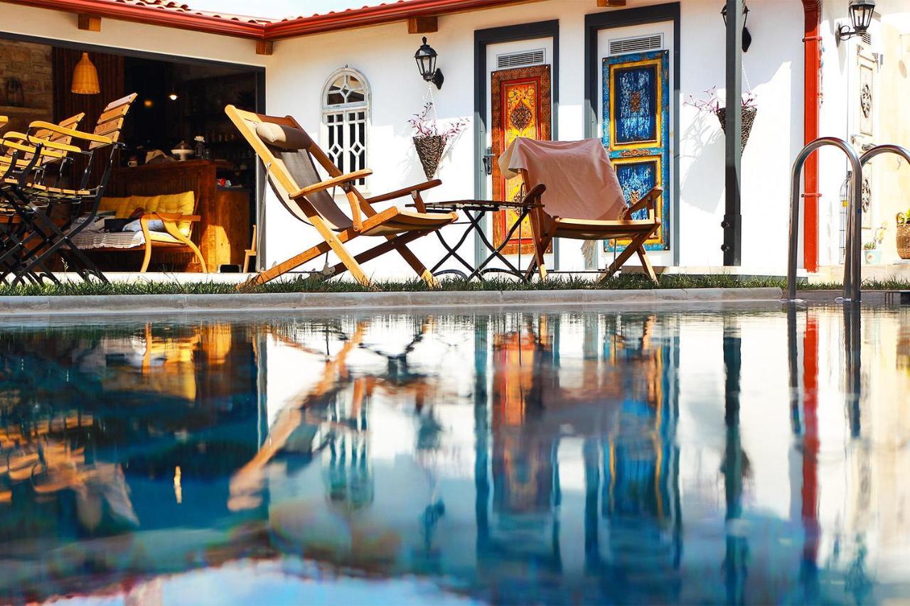 Sinem Hanim Konagi Boutique Hotel Yenifoca Exterior photo